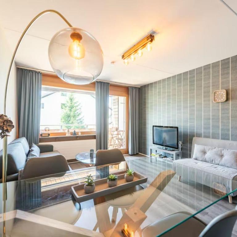 LAAX Central Holiday Apartment with Pool & Sauna - Apartment mit 1 Schlafzimmer - 1