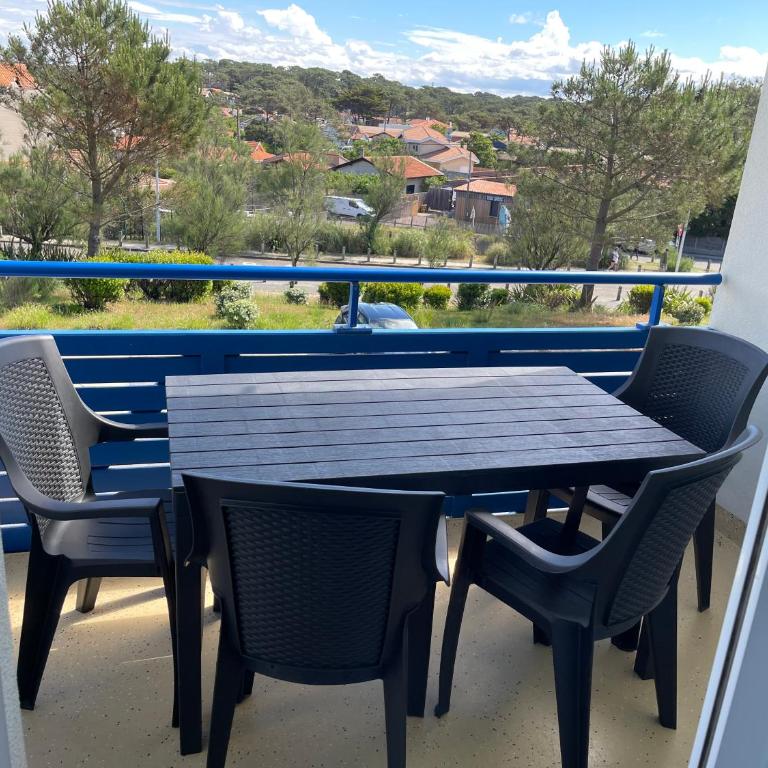 Appartement Climatisé avec Piscine & Mer Bleu Marine - Apartment mit 1 Schlafzimmer - 3
