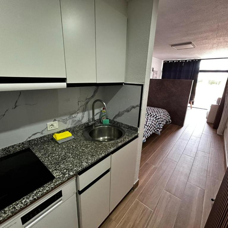 BH Cura marina 2 - Studio with Terrace - 10