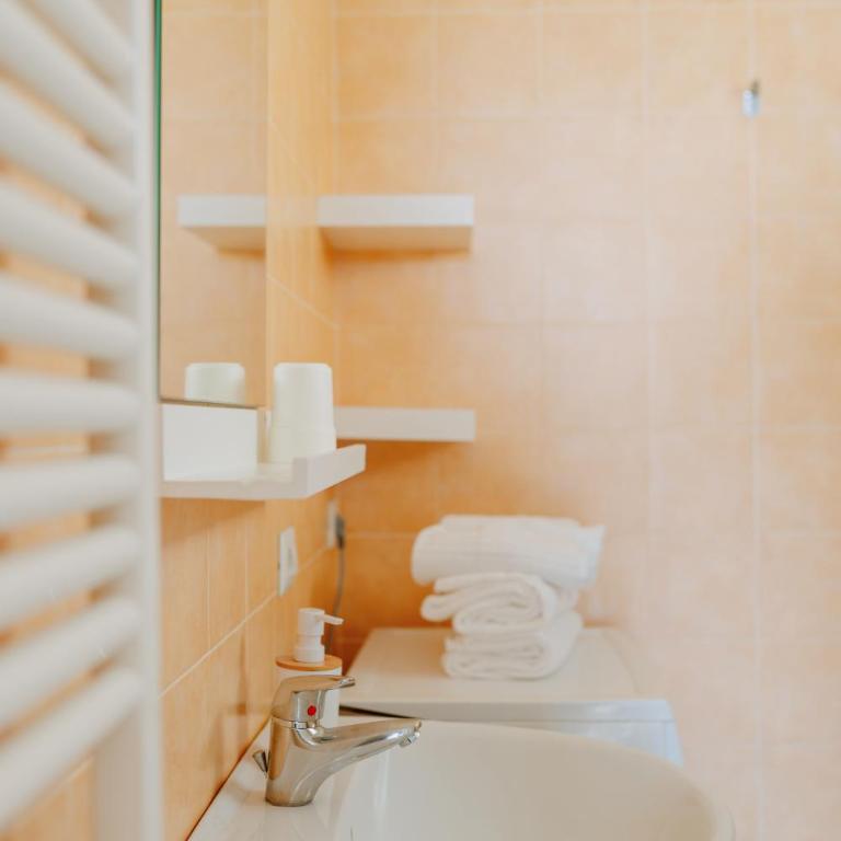 Residenza Alpaluba - Apartment with Sea View - 16