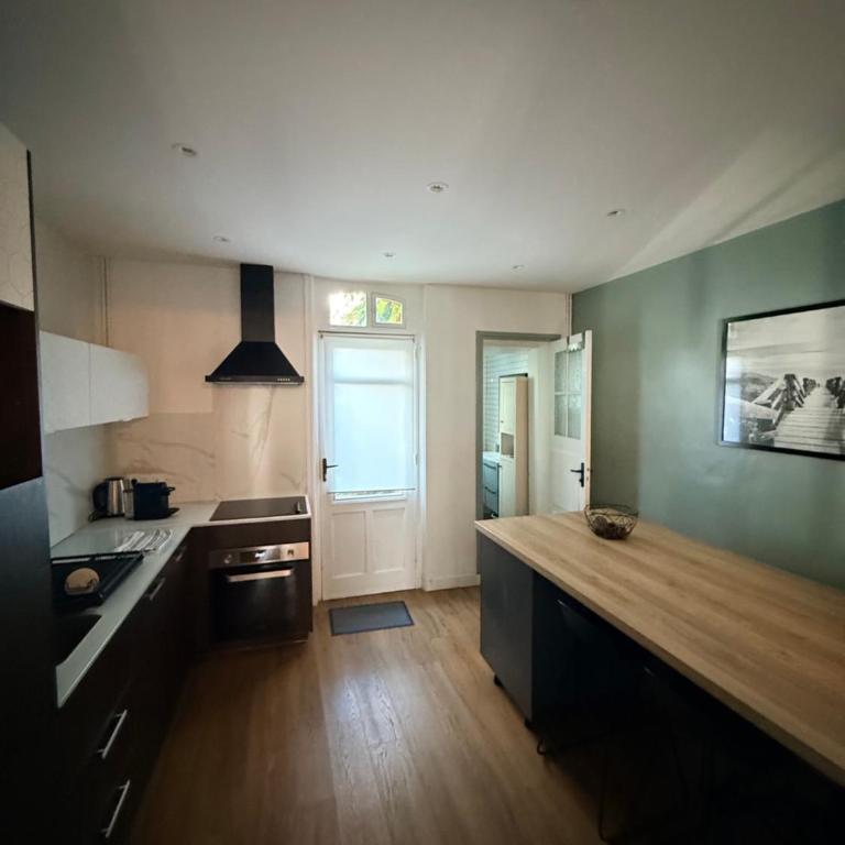 T3 hypercentre - 5 couchages - Plage 300 m - Linge & ménage inclus - Appartement 2 Chambres - 3