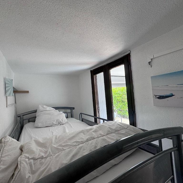 Le Petit Bora-Marseillan Plage -Residence Bora Bora-400m plage d'honneur - Appartement 2 Chambres - 28