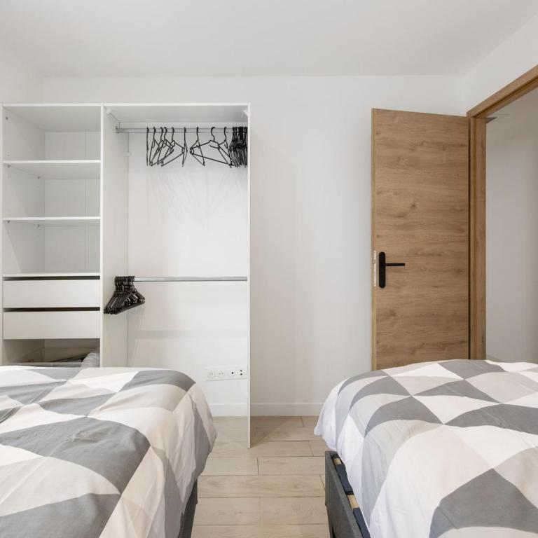 La Maison de lÉcume Maison rénovée avec jardin à 10 min des plages - Maison 4 Chambres - 11