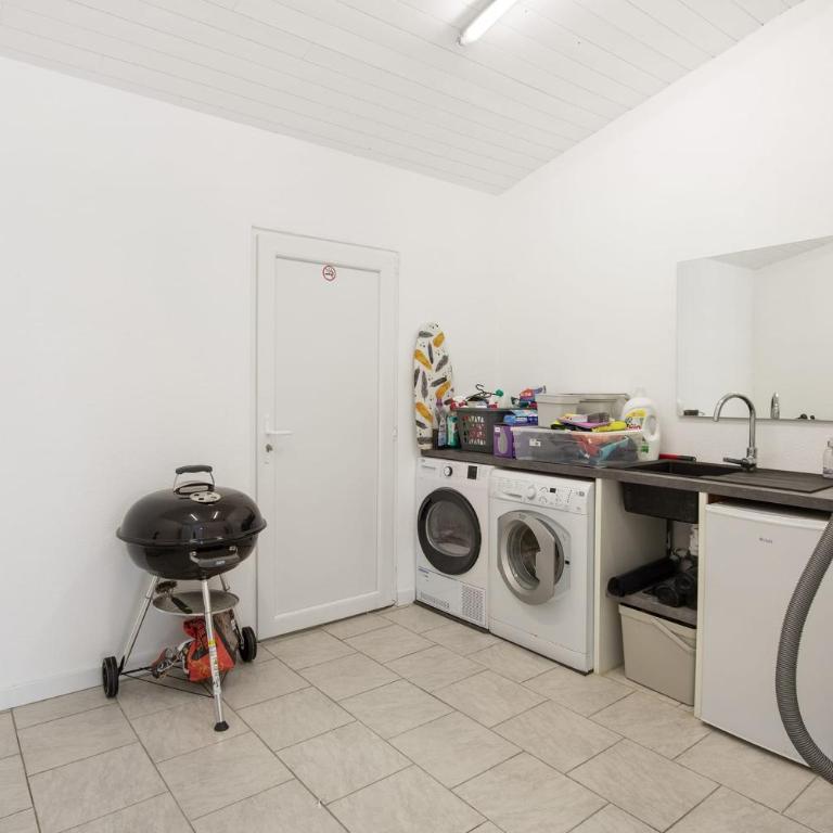 La Maison de lÉcume Maison rénovée avec jardin à 10 min des plages - Maison 4 Chambres - 26