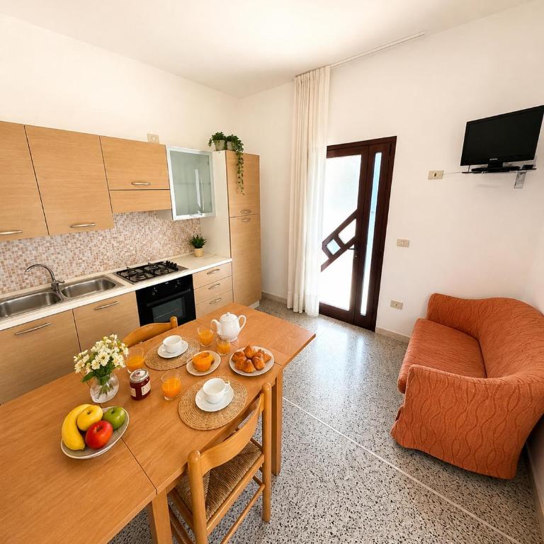 Marconi Bilocale - Agenzia Cocal - Appartamento con 1 Camera da Letto e Patio - 2