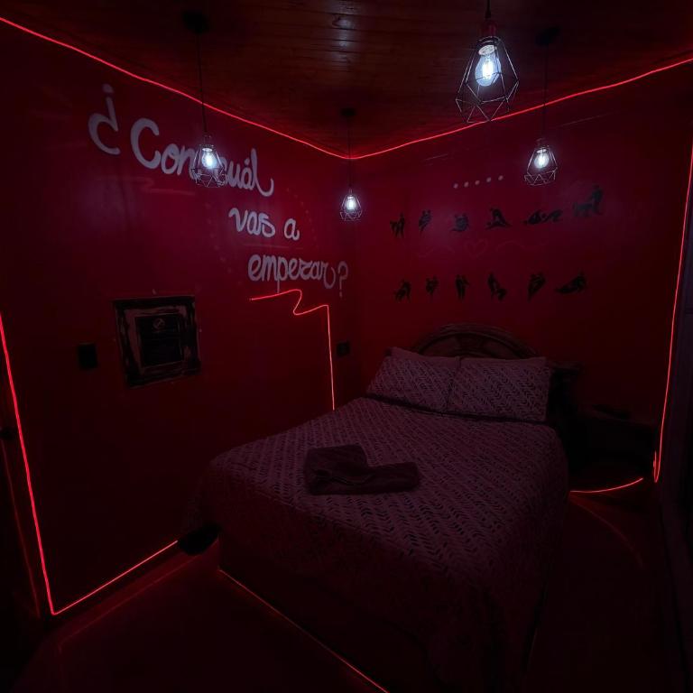 Hotel Tematico Madrid - Double Room with Private Bathroom - 5