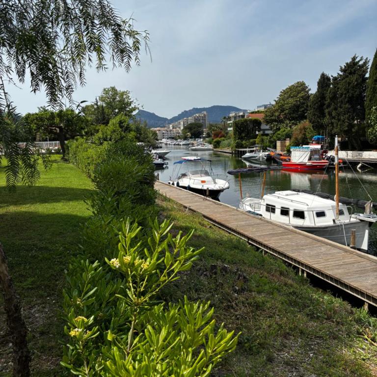 Appartement en bord de rivière, près des plages - Studio avec Balcon - 18