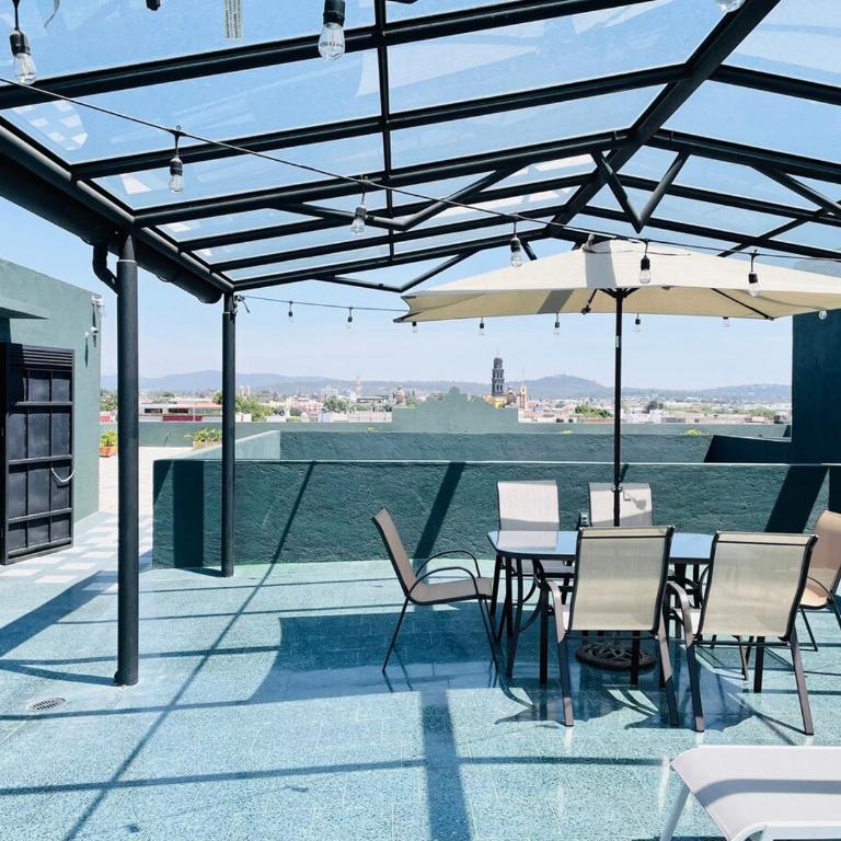 Loft #104 en Centro Histórico con Terraza Compartida y Patio Privado - Apartamento de 2 dormitorios - 3