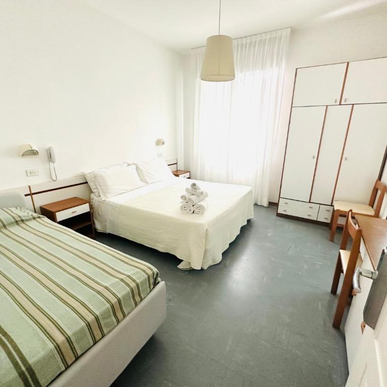 Hotel Solitude - Quadruple Room - 1