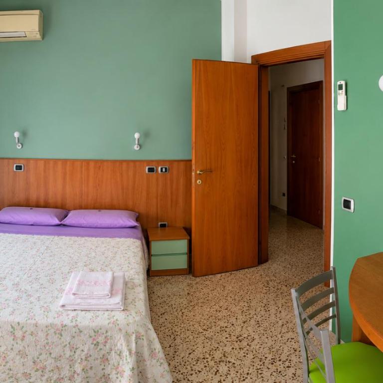 Piccolo Principe Salerno B&B - Camera Matrimoniale con Bagno Privato - 9