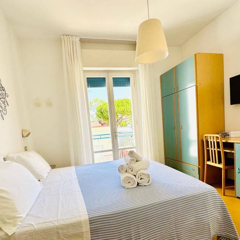 Hotel Solitude - Superior Double Room - 4