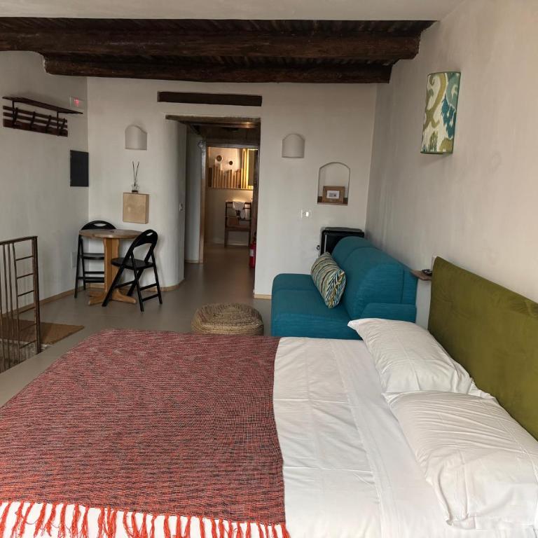 Profumo Storico Gravina - Monolocale con Balcone - 14