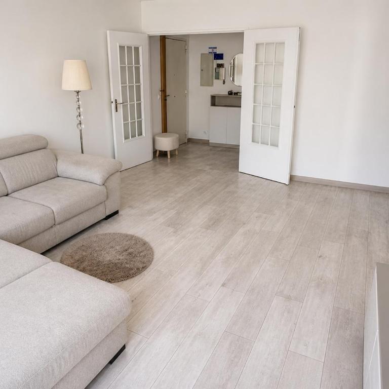 Beautiful bright 2-bedroom apartment 1 minute from the beach - Appartement 1 Chambre - 7