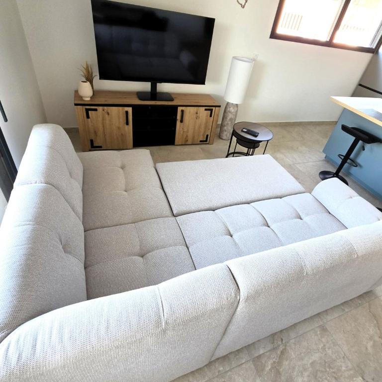 Appartement neuf T3 avec terrasse, parking et climatisation à Ajaccio - Appartamento con 2 Camere da Letto - 5
