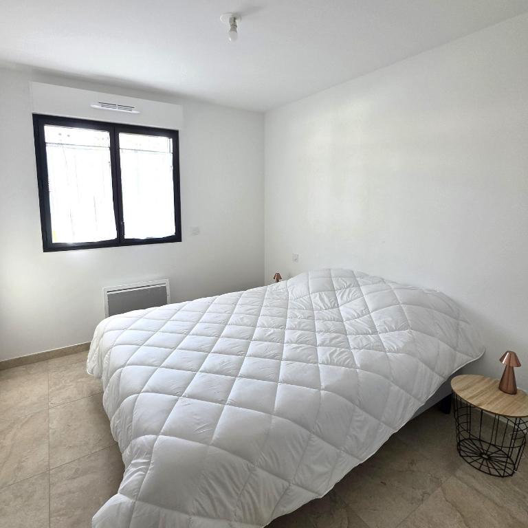 Appartement neuf T3 avec terrasse, parking et climatisation à Ajaccio - Appartamento con 2 Camere da Letto - 8