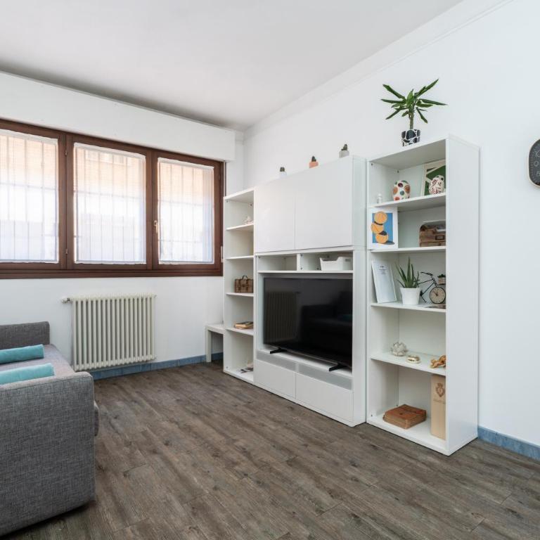 Centro Storico Posto Auto Privato Design Comfort - Casa con 2 Camere da Letto - 1