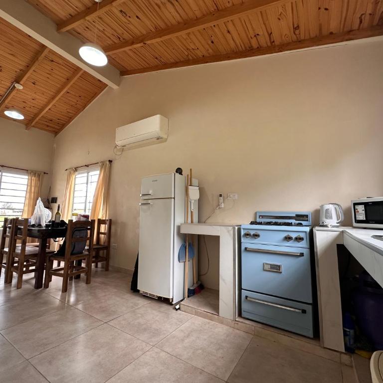 Cabaña en cañuelas - Casa de 2 dormitorios - 19