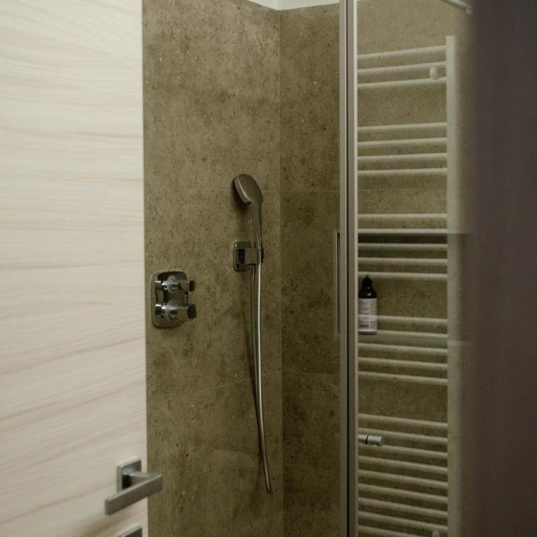 Casa Vacanze Centrale - Appartamento con 2 Camere da Letto - 4