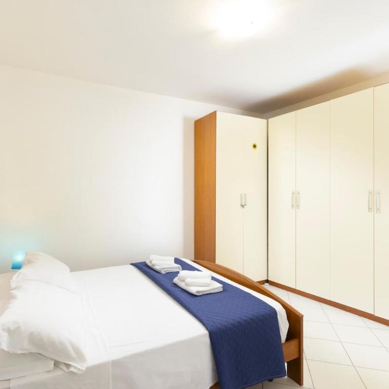 Blue Horizon Living - Vista Mare e Parcheggio - Appartamento con 2 Camere da Letto - 15