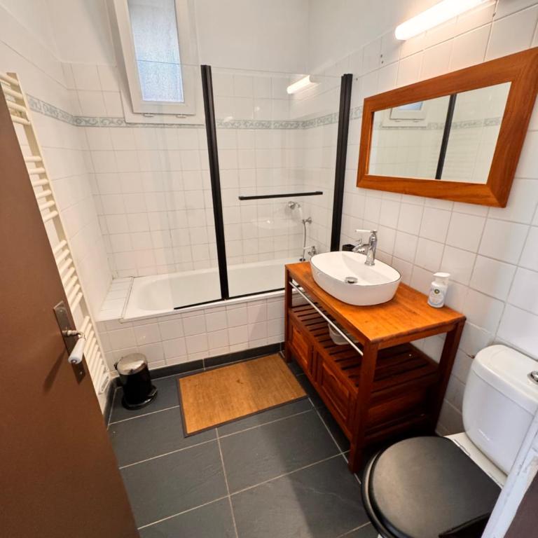 Le Sétois - Appartement pour 5 personnes à deux pas du cadre royal - Apartment mit 2 Schlafzimmern mit Balkon und Terrasse - 6