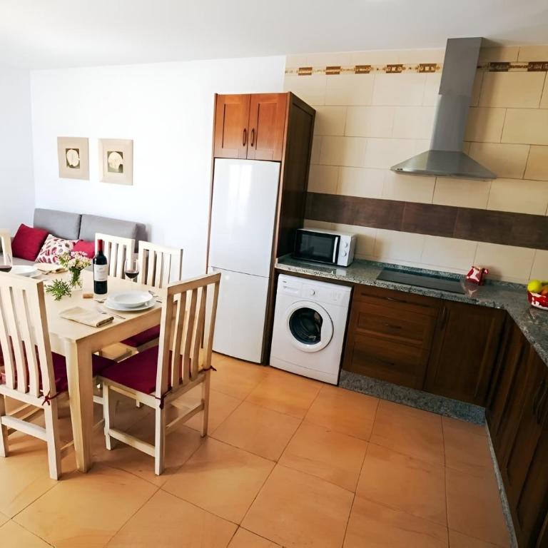 Apartamento con Piscina comunitaria y Terraza privada - Apartamento - 12