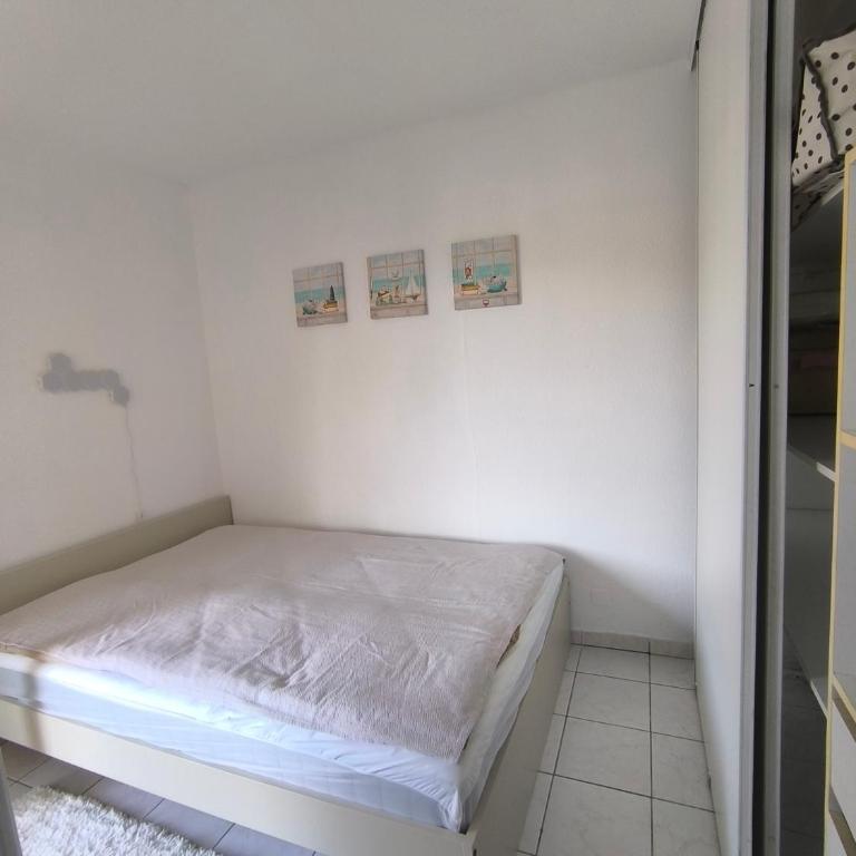 Appartement au calme avec une piscine - Appartement 1 Chambre - 3