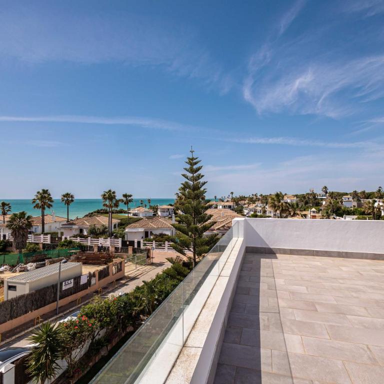 Villa Monaco, beachfront, private swimming pool 30m from the beach - Villa - 46