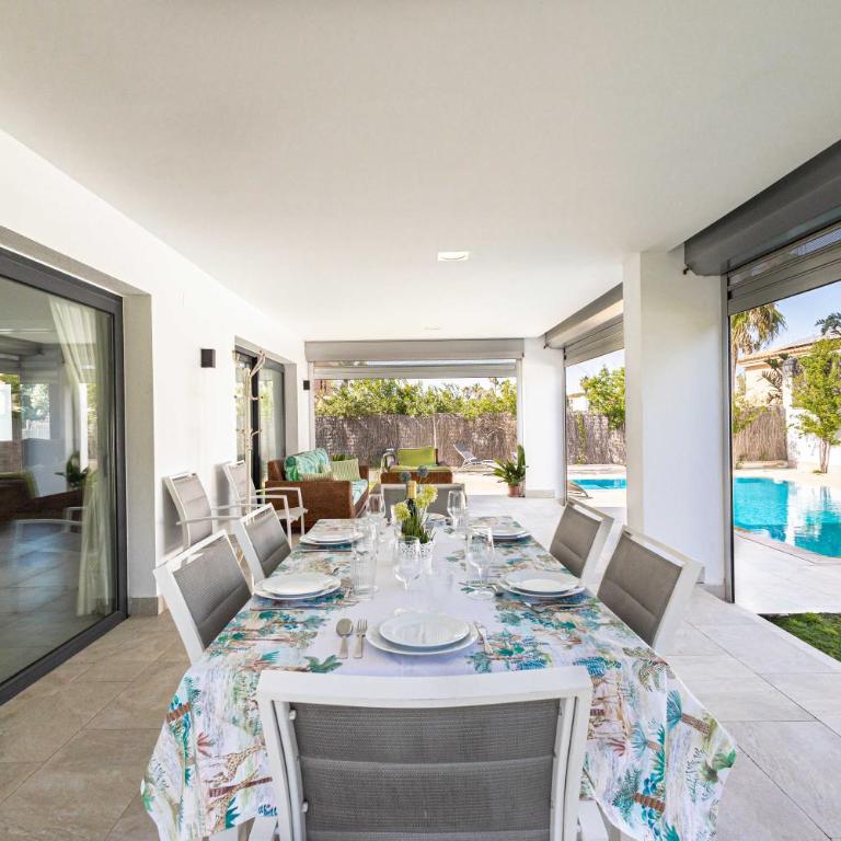 Villa Monaco, beachfront, private swimming pool 30m from the beach - Villa - 5