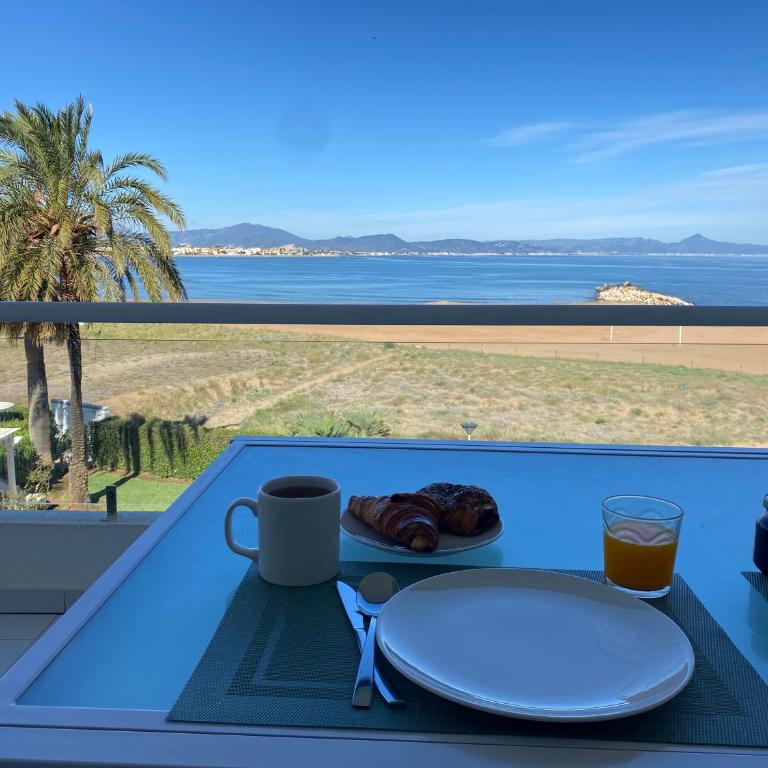 Excepcional vista al mar y piscina - Apartamento de 2 dormitorios - 1