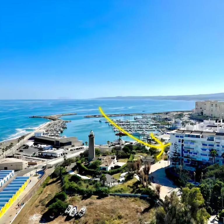 Elegant Apartment next to Beach & Marina Estepona - Apartamento de 1 dormitorio - 5