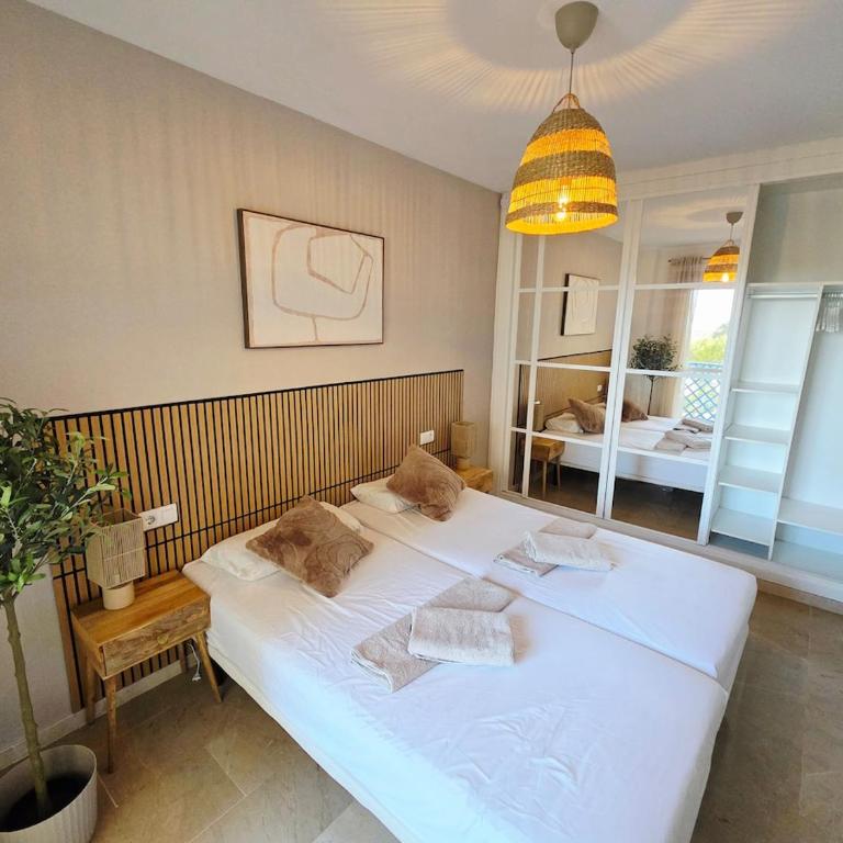 Elegant Apartment next to Beach & Marina Estepona - Apartamento de 1 dormitorio - 26