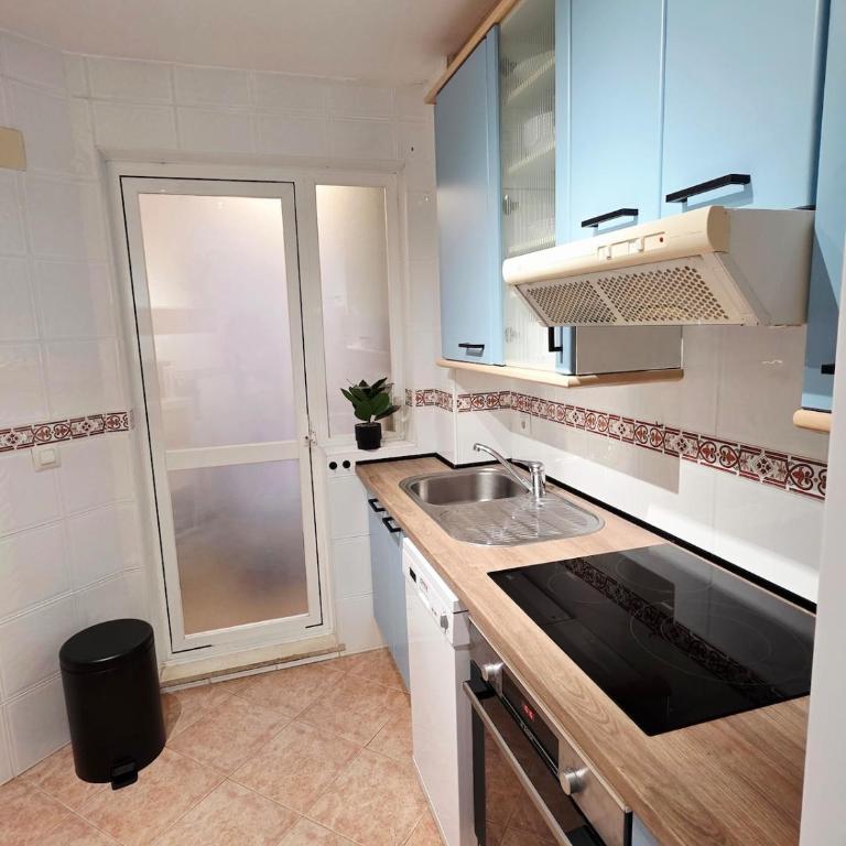 Elegant Apartment next to Beach & Marina Estepona - Apartamento de 1 dormitorio - 28