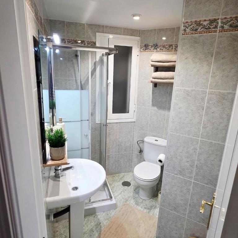 Elegant Apartment next to Beach & Marina Estepona - Apartamento de 1 dormitorio - 30