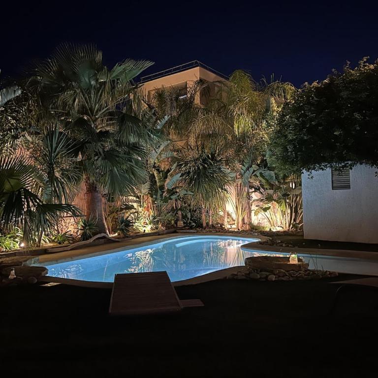 Piscine et jardin 600m2 au cœur de Hyères - Villa mit 3 Schlafzimmern - 9