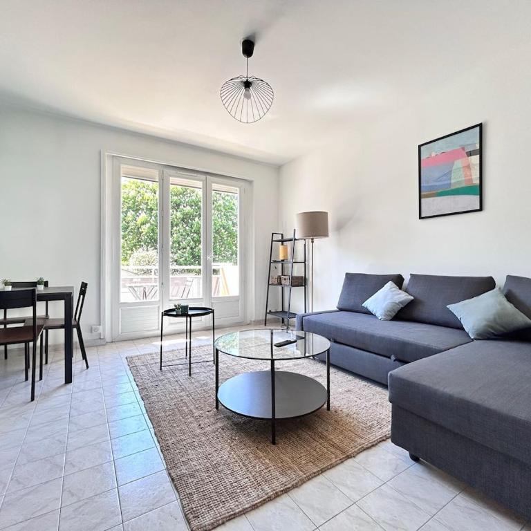 Confortable T4 proche de la gare avec petit balcon - Appartamento con 1 Camera da Letto - 1