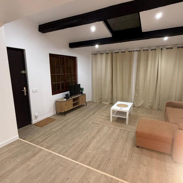 Superbe Appartement de 90m2 proche de la mer et des commerces - Apartamento de 3 dormitorios - 4