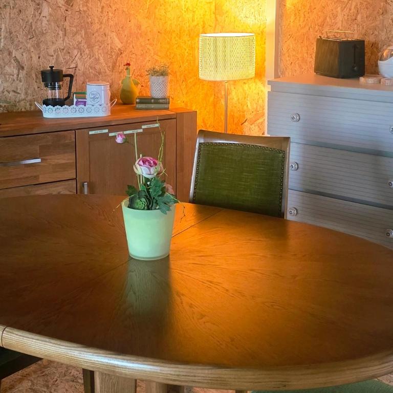 Cozy Cow Farm Lodge - Basic Dreibettzimmer - 6