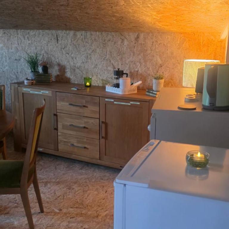 Cozy Cow Farm Lodge - Basic Dreibettzimmer - 7