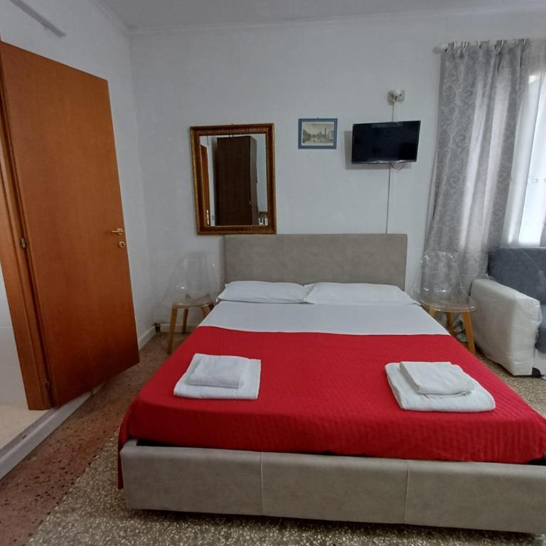 Venice Guest House - Camera Familiare con Bagno Privato - 1