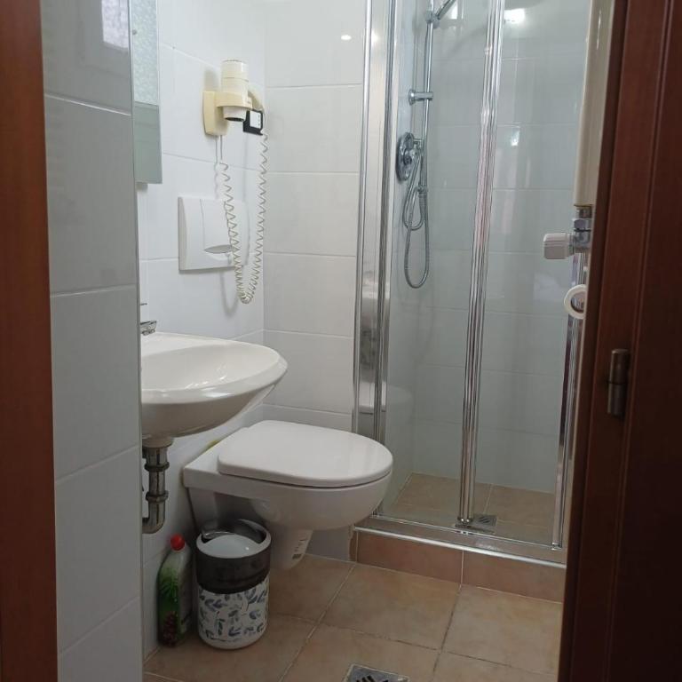 Venice Guest House - Camera Familiare con Bagno Privato - 5