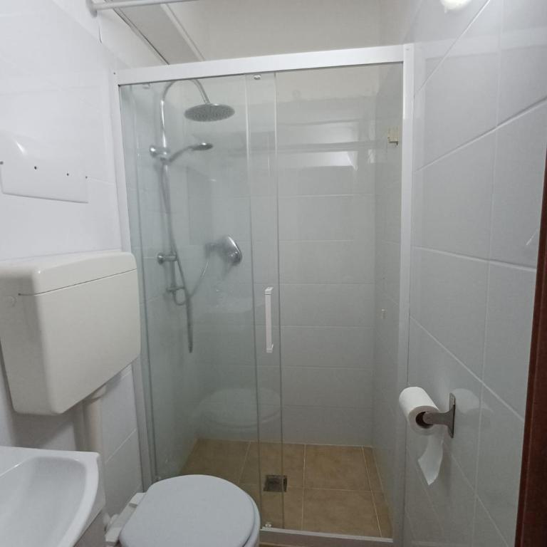 Venice Guest House - Camera Tripla con Bagno Privato - 3