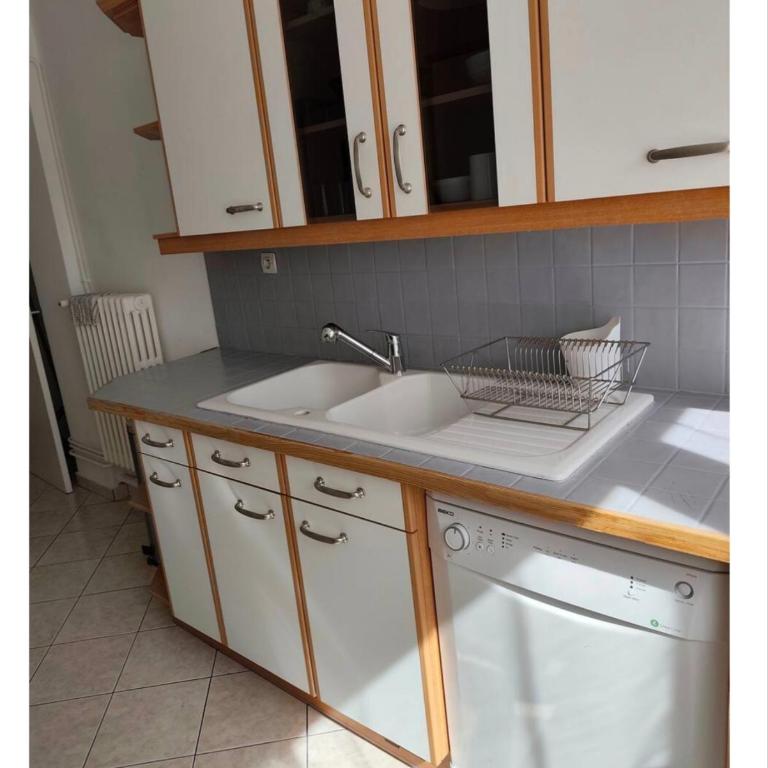 Appartement spacieux cosy en hypercentre proximité Cathédrale, Coliseum - Appartement 2 Chambres - 3
