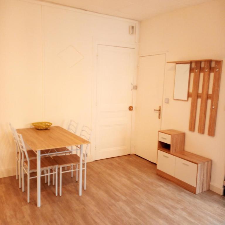 Appartement Duplex Meublé de A à Z avec Internet compris - Apartment mit 1 Schlafzimmer - 7