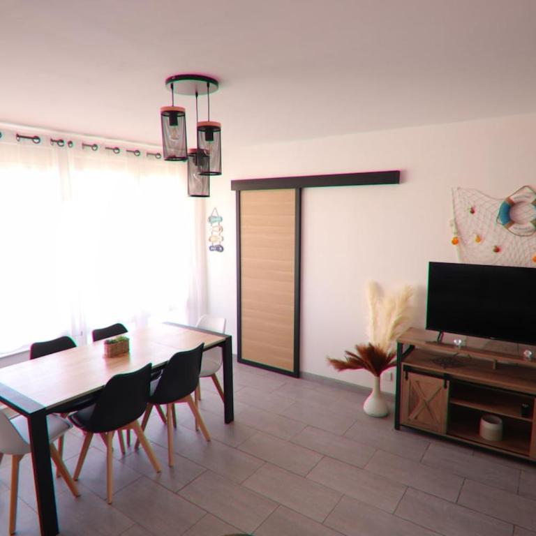 T4 Pro et Famille - Plage - Base Nature - Tout à pied - Parking - Commerces - Appartamento con 3 Camere da Letto - 3