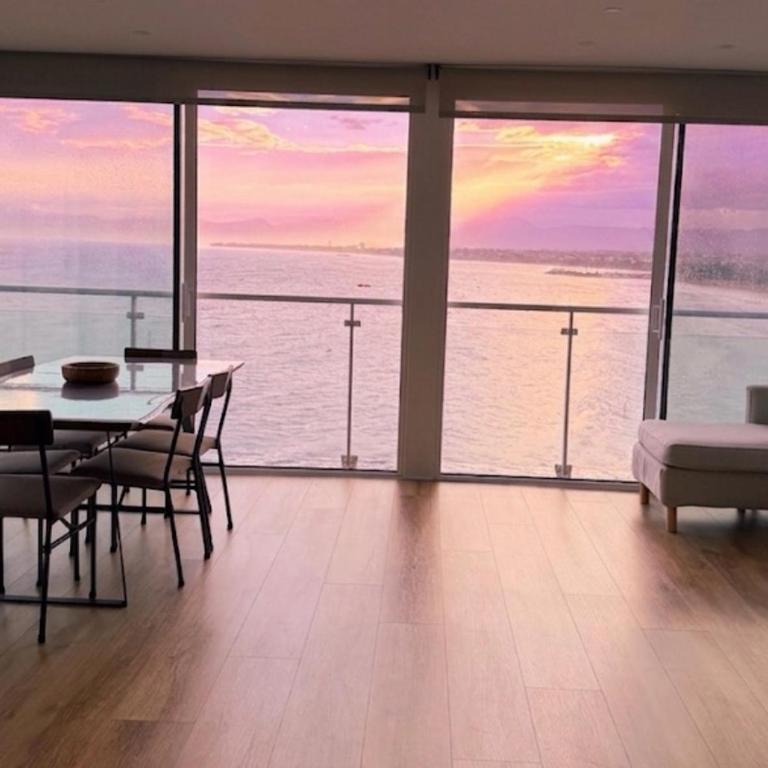 SeaLine Salou - Apartamento con 3 dormitorios - Frente al océano - 1
