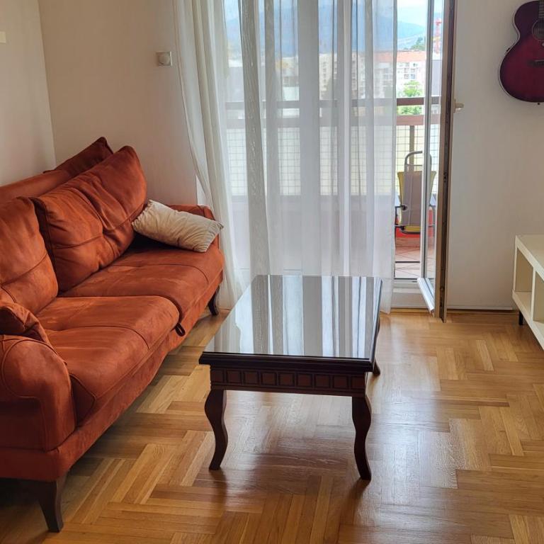 Cozy Apartment with Ljubovic View - Apartman sa 1 Spavaćom Sobom - 8