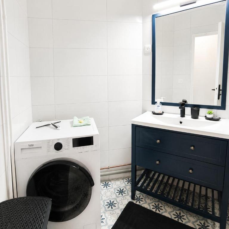 Appartement élégant & lumineux 100 m2 - 3 chambres - 2 balcons - 7 min du centre-ville Reims - Appartamento con 3 Camere da Letto - 18
