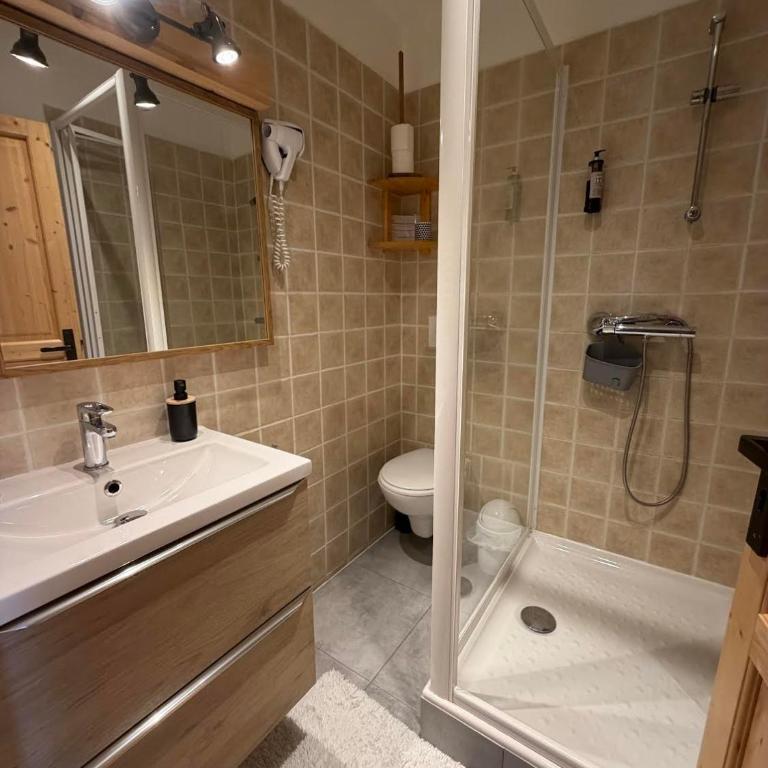 Auberge De La Forêt - Hôtel - Chambre Familiale - 2
