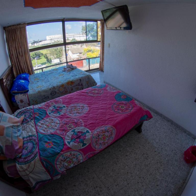 Hotel Tematico Madrid - Double Room with Private Bathroom - 3
