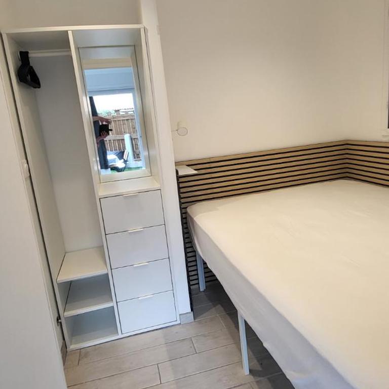Appartement rez de jardin 150 metres de l'ocean - Apartment mit 1 Schlafzimmer - 8